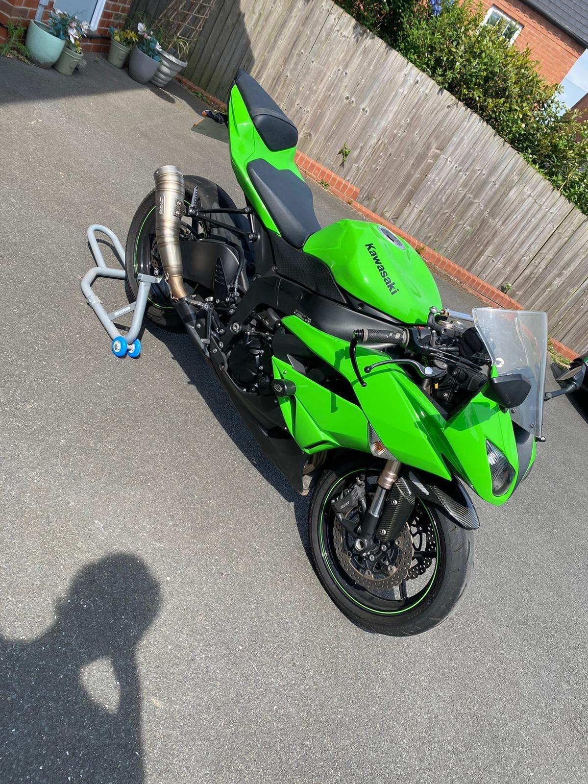 Kawasaki Ninja ZX-6R bikes for sale | AutoTrader Bikes